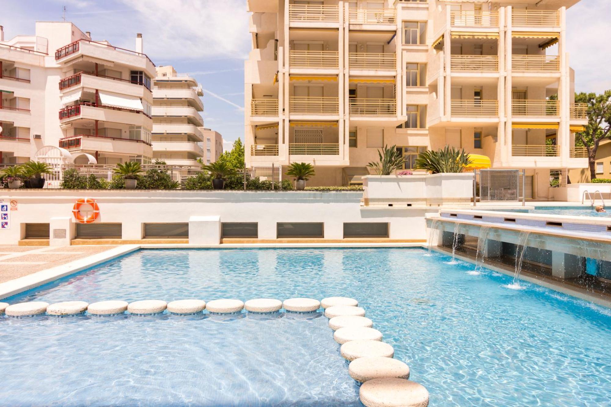 Apartament Novelty I Arysal 2 Salou Zewnętrze zdjęcie