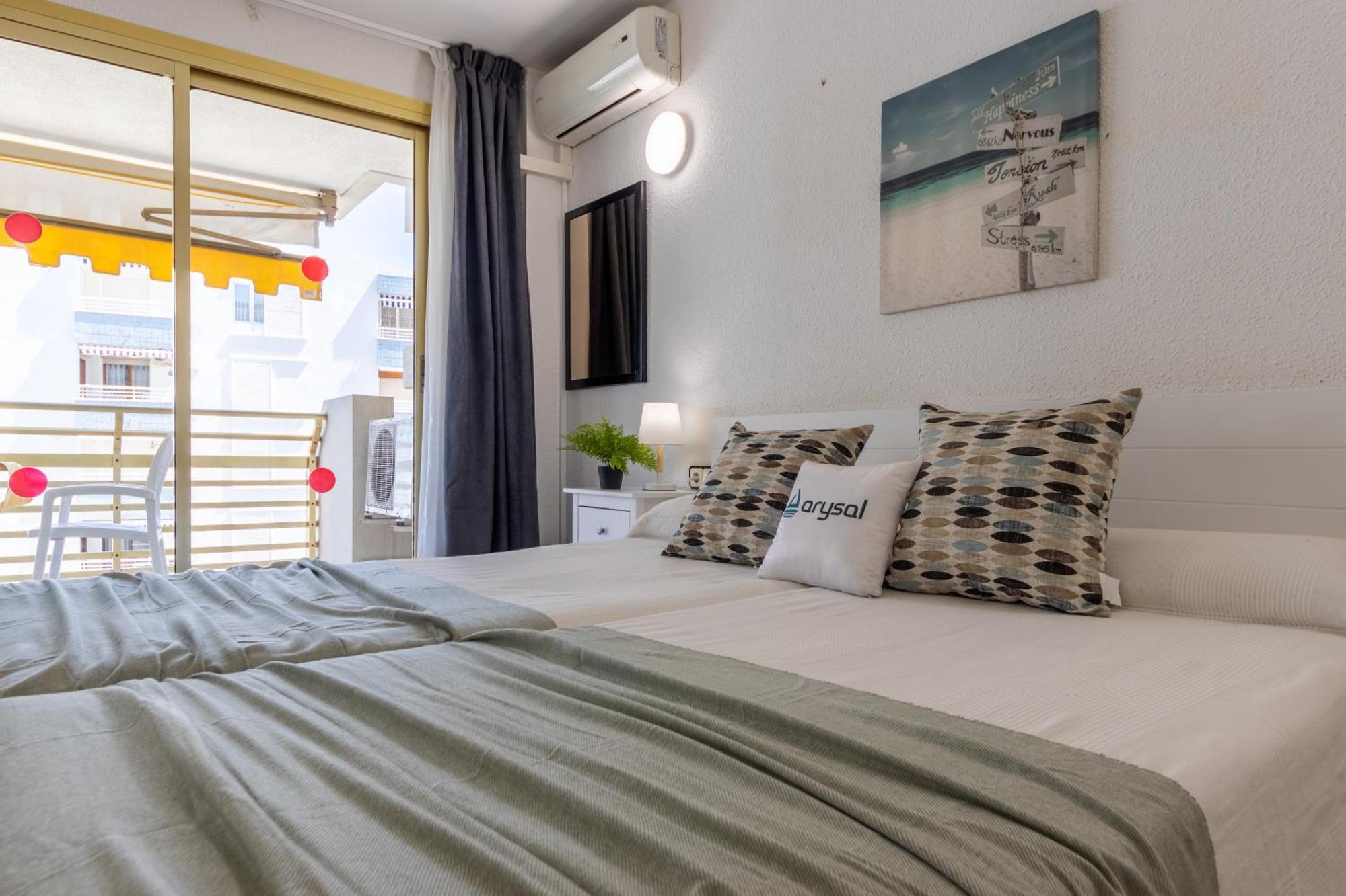 Apartament Novelty I Arysal 2 Salou Zewnętrze zdjęcie